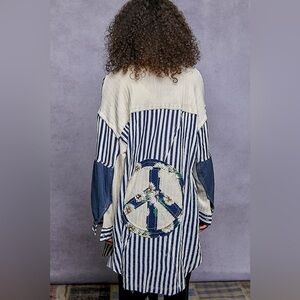 POL Striped Blue and Cream Peace Sign Lightweight Jacket